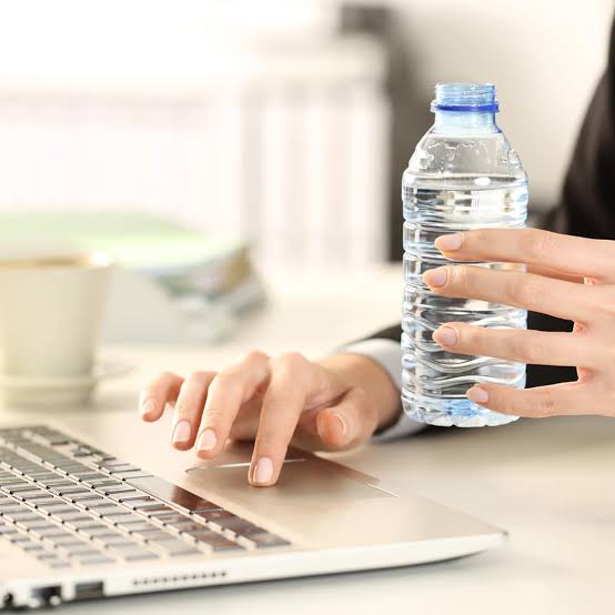 Hydration Alarm App to Help You Drink Water Regularly